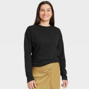 🎯 A new day black cotton long sleeve top Size small